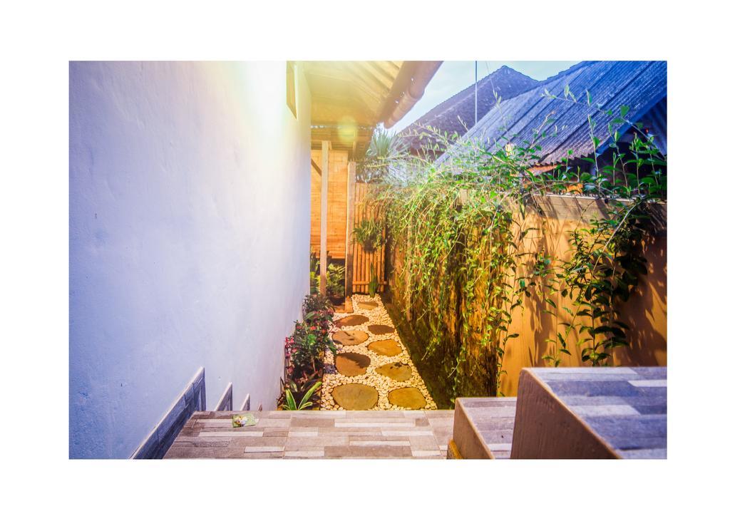 Appartement Oes House à Ubud Extérieur photo